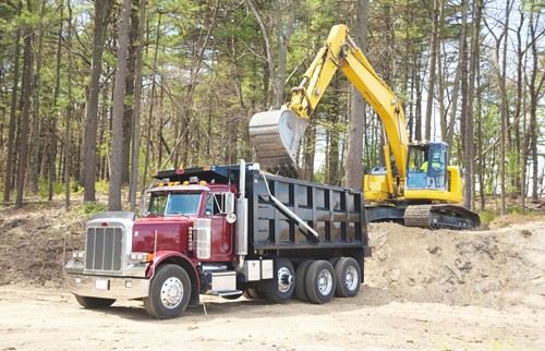 CE Global Excavator